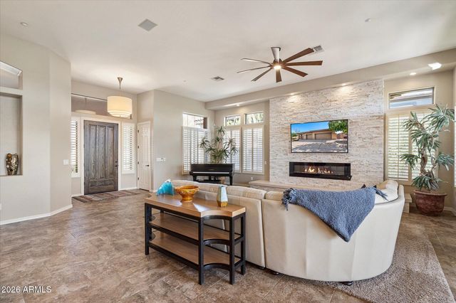 2331 W HAZELHURST Drive, Anthem, AZ 85086