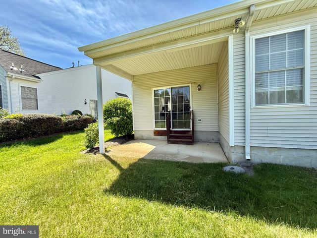 75 MEADOWLARK DR, Hamilton, NJ 08690