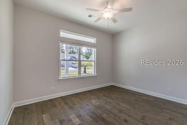 327 Fort Sullivan Dr, Ridgeland, SC 29936