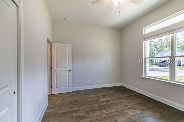 327 Fort Sullivan Dr, Ridgeland, SC 29936