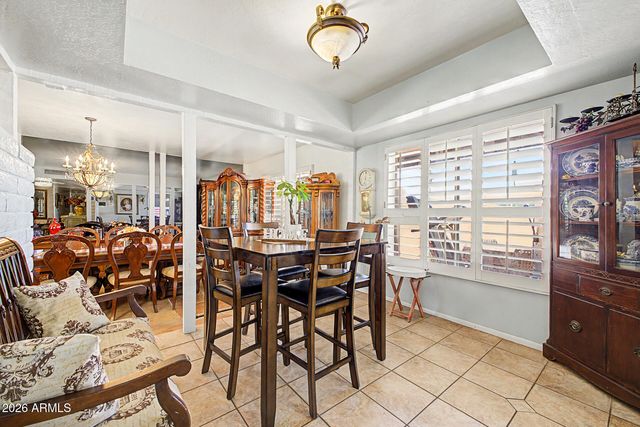 5816 W ROYAL PALM Road, Glendale, AZ 85302
