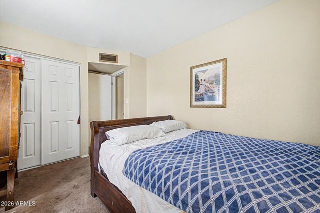 5816 W ROYAL PALM Road, Glendale, AZ 85302