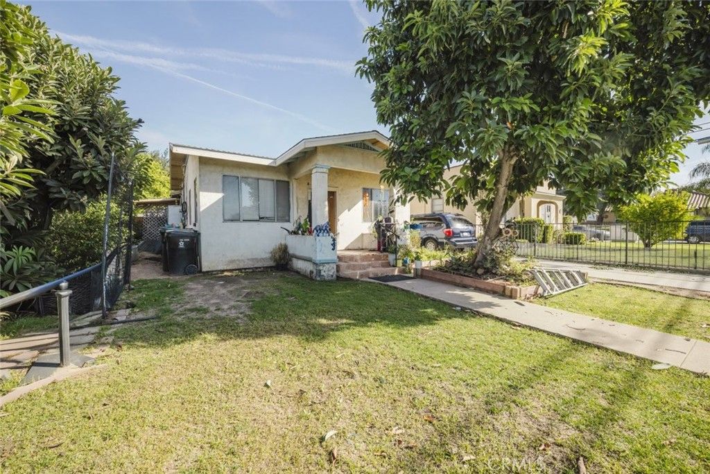 907 5th Street, San Fernando, CA 91340