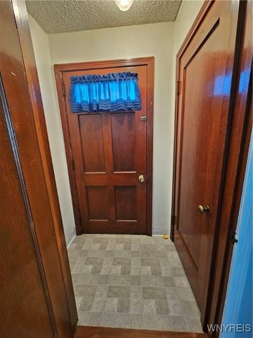 77 Cantwell Drive, Buffalo, NY 14220