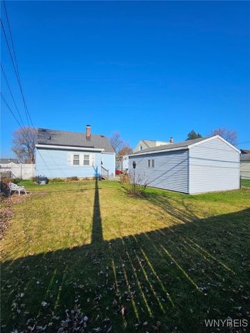 77 Cantwell Drive, Buffalo, NY 14220