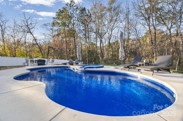 1473 Highcrest Way, Rock Hill, SC 29730