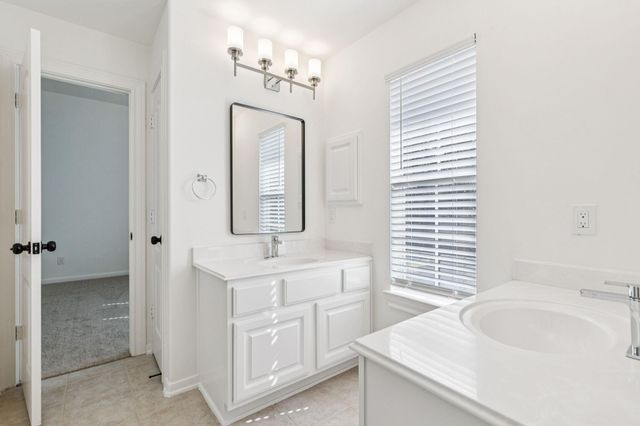 1635 Lakeside Enclave Drive, Houston, TX 77077