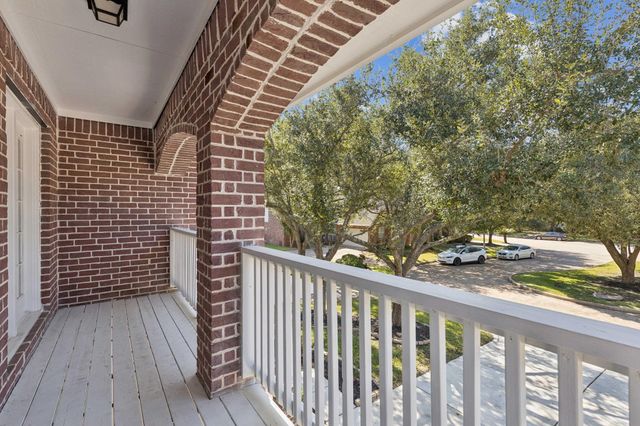 1635 Lakeside Enclave Drive, Houston, TX 77077