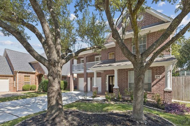 1635 Lakeside Enclave Drive, Houston, TX 77077