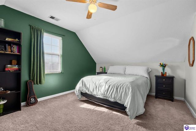 115 Rolling Oaks Drive, Vine Grove, KY 40175