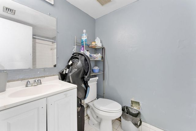 29 S D Street, Lake Worth Beach, FL 33460