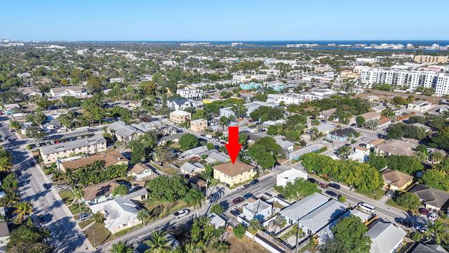 29 S D Street, Lake Worth Beach, FL 33460
