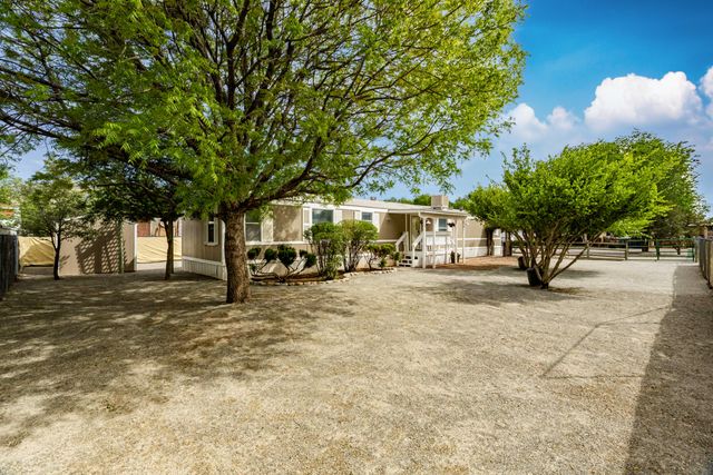 304 La Corrida, Bernalillo, NM 87004