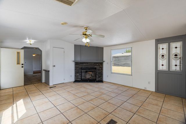 304 La Corrida, Bernalillo, NM 87004