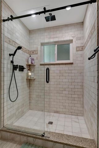 9782 55TH AVENUE N, St Petersburg, FL 33708