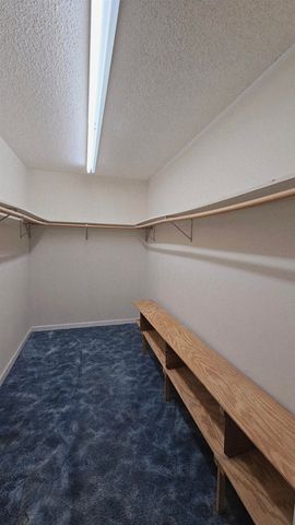 405 CREEKSIDE DR, Cherokee, AL 35616