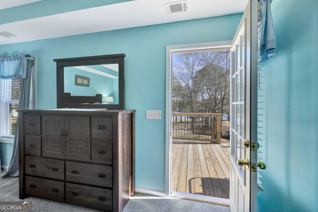 179 Bamboo Point, Hartwell, GA 30643