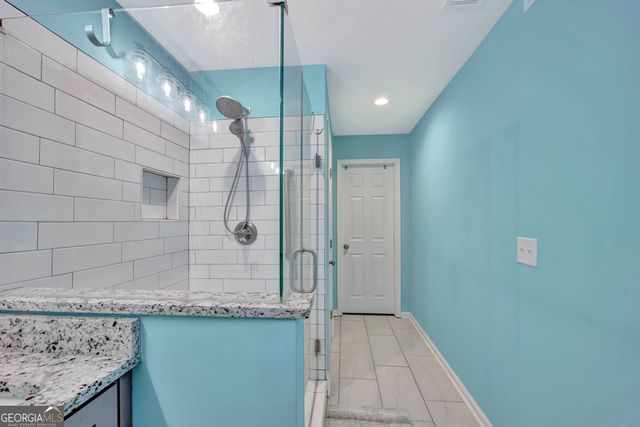 179 Bamboo Point, Hartwell, GA 30643