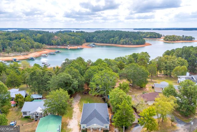 179 Bamboo Point, Hartwell, GA 30643