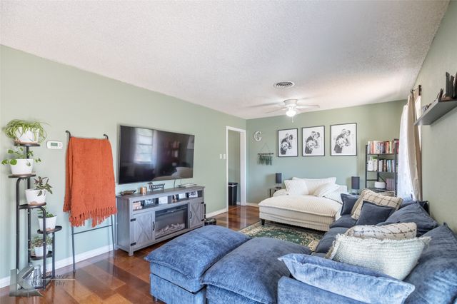 4333 MARY LOU Lane, Abilene, TX 79606