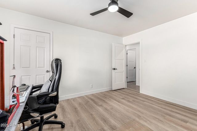 2539 E CAMPBELL Avenue, Phoenix, AZ 85016