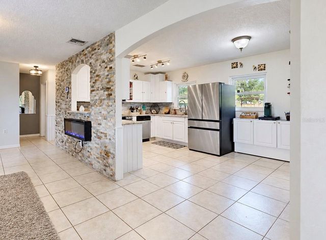 11004 RIVERVIEW DRIVE, Riverview, FL 33578
