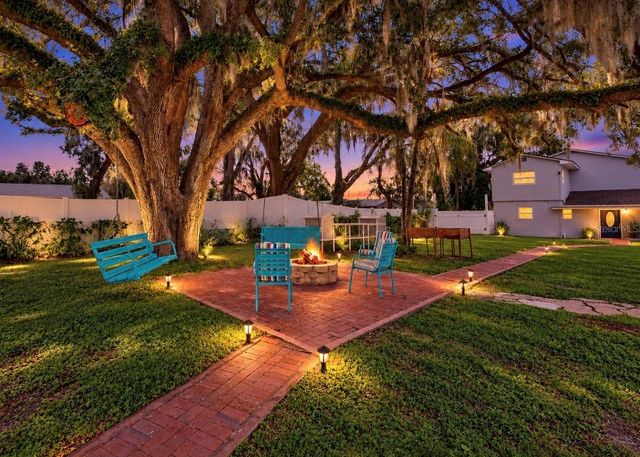 11004 RIVERVIEW DRIVE, Riverview, FL 33578