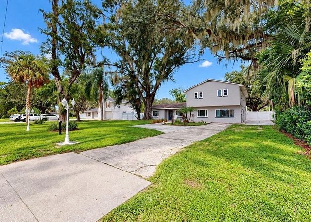11004 RIVERVIEW DRIVE, Riverview, FL 33578