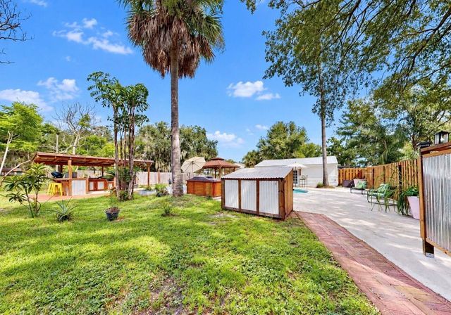 11004 RIVERVIEW DRIVE, Riverview, FL 33578