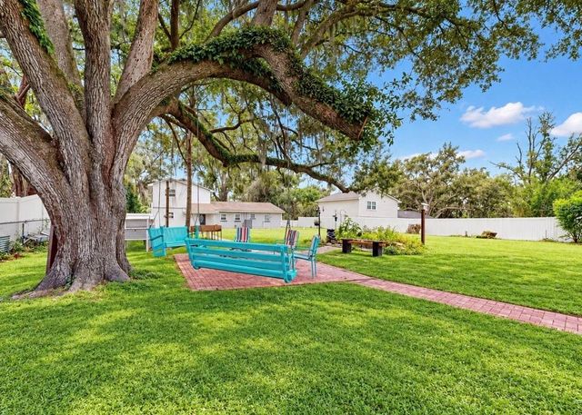 11004 RIVERVIEW DRIVE, Riverview, FL 33578