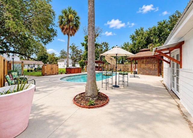 11004 RIVERVIEW DRIVE, Riverview, FL 33578