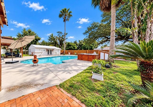 11004 RIVERVIEW DRIVE, Riverview, FL 33578