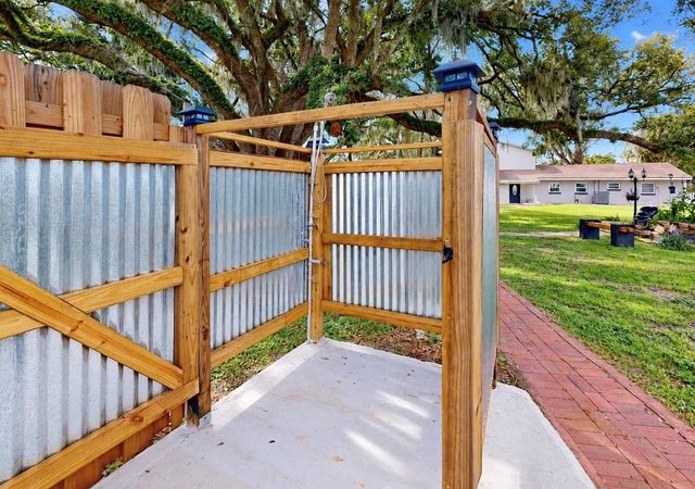 11004 RIVERVIEW DRIVE, Riverview, FL 33578