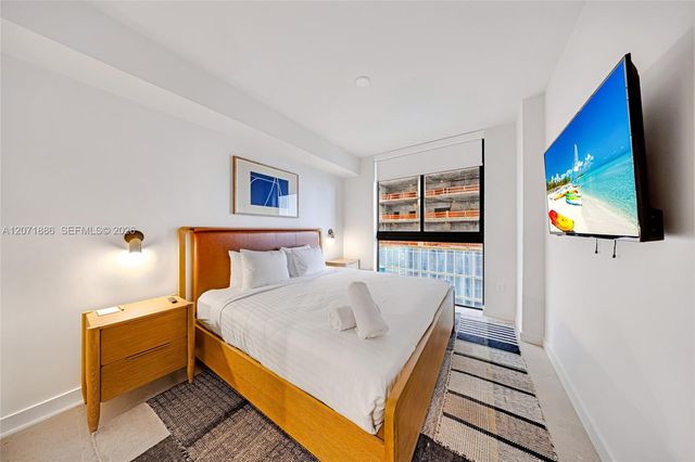 11 NE 6th Street 2804, Miami, FL 33132