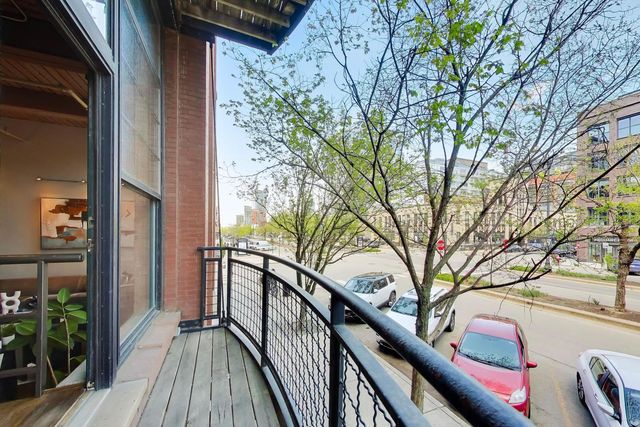 1000 W Washington Boulevard 145, Chicago, IL 60607