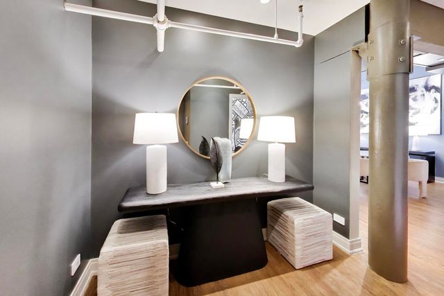 1000 W Washington Boulevard 145, Chicago, IL 60607