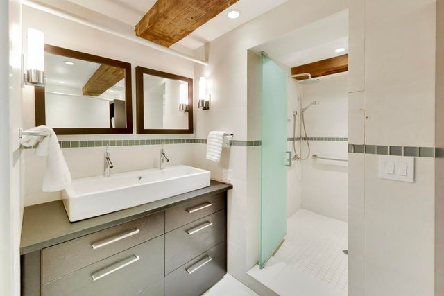 1000 W Washington Boulevard 145, Chicago, IL 60607