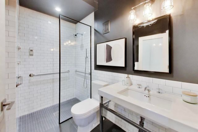 1000 W Washington Boulevard 145, Chicago, IL 60607