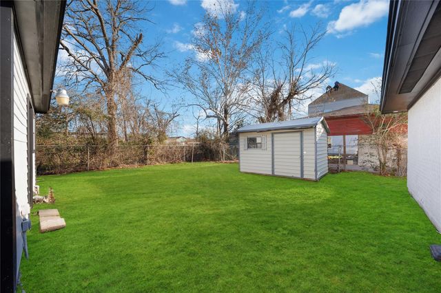 8115 Betty Boop Street, Houston, TX 77028