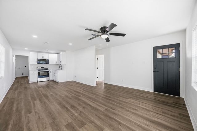 8115 Betty Boop Street, Houston, TX 77028