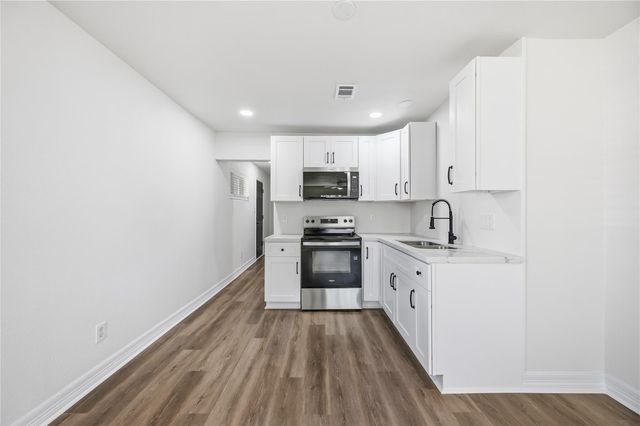 8115 Betty Boop Street, Houston, TX 77028