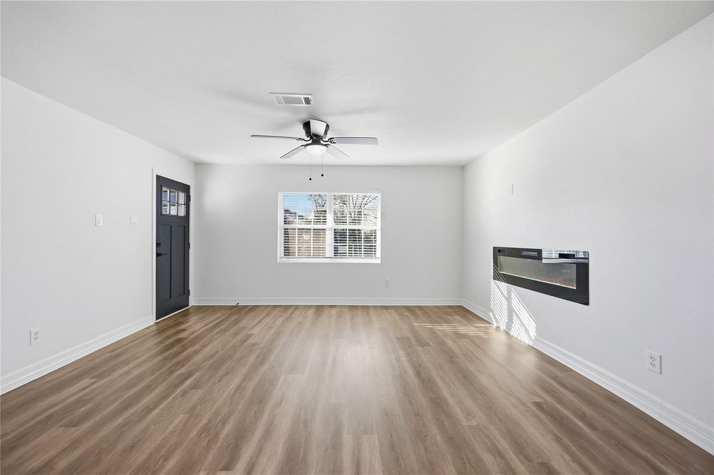 8115 Betty Boop Street, Houston, TX 77028