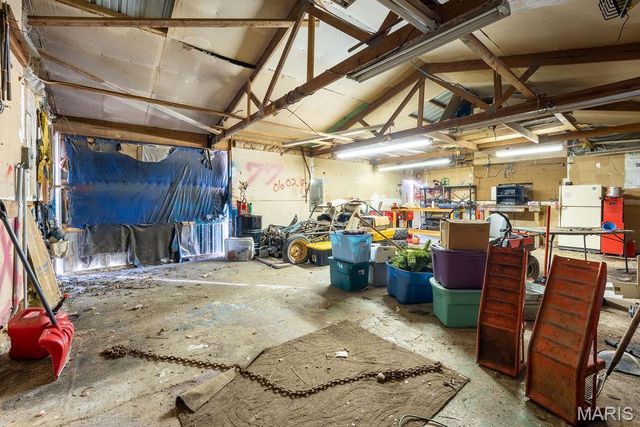 9058 Buckeye Road, Dittmer, MO 63023