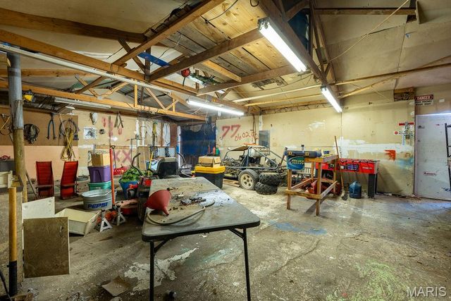 9058 Buckeye Road, Dittmer, MO 63023