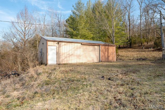 9058 Buckeye Road, Dittmer, MO 63023