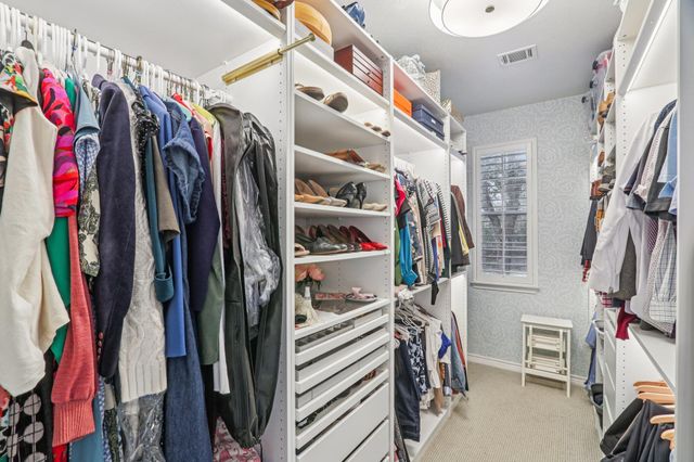 7124 Via Dono DR, Austin, TX 78749