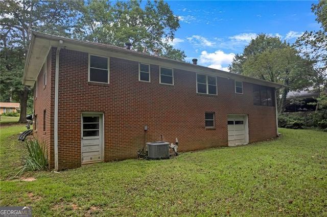 5960 Brookdale Lane SW, Mableton, GA 30126