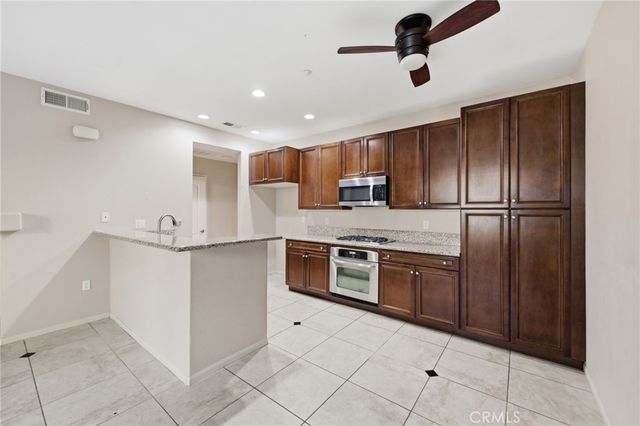 30505 Canyon Hills 2504, Lake Elsinore, CA 92532