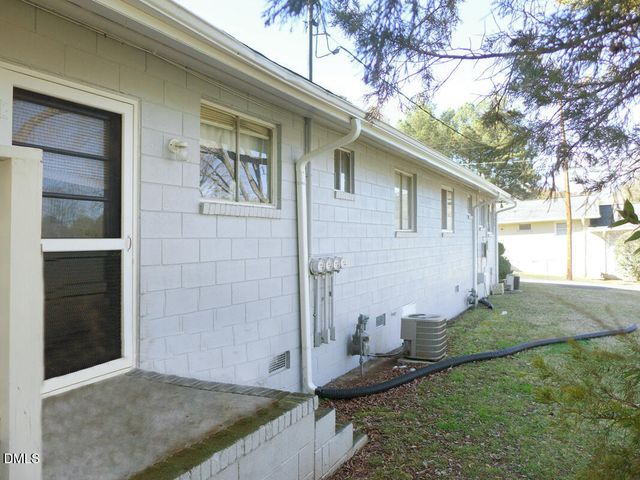 529 Hillsborough Street G2, Chapel Hill, NC 27514