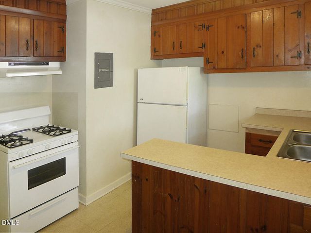 529 Hillsborough Street G2, Chapel Hill, NC 27514